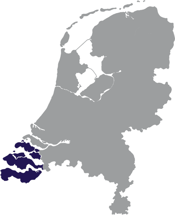 Landkaart Nederlands grijs met provincie Zeeland donkerblauw op transparante achtergrond - 600 * 733 pixels
